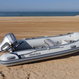 CL360-with-engine-4-1024x683