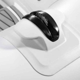 CL360-with-molded-bow-cleat-1024x683